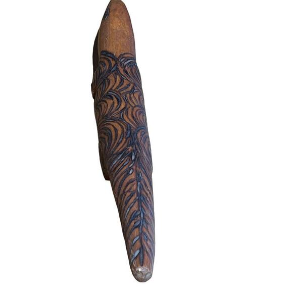 Hand Carved Wooden Goanna Lizard. Folk Art. Reptile. Shelf Decor. Great Details! - Picture 3 of 8